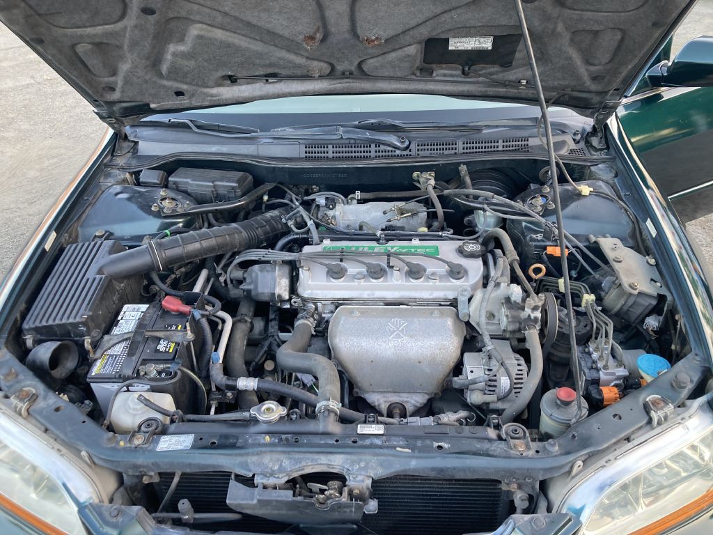 2000 Honda Accord Image 20