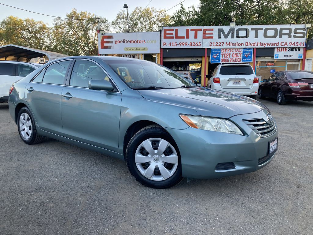 2008 Toyota Camry Image 1