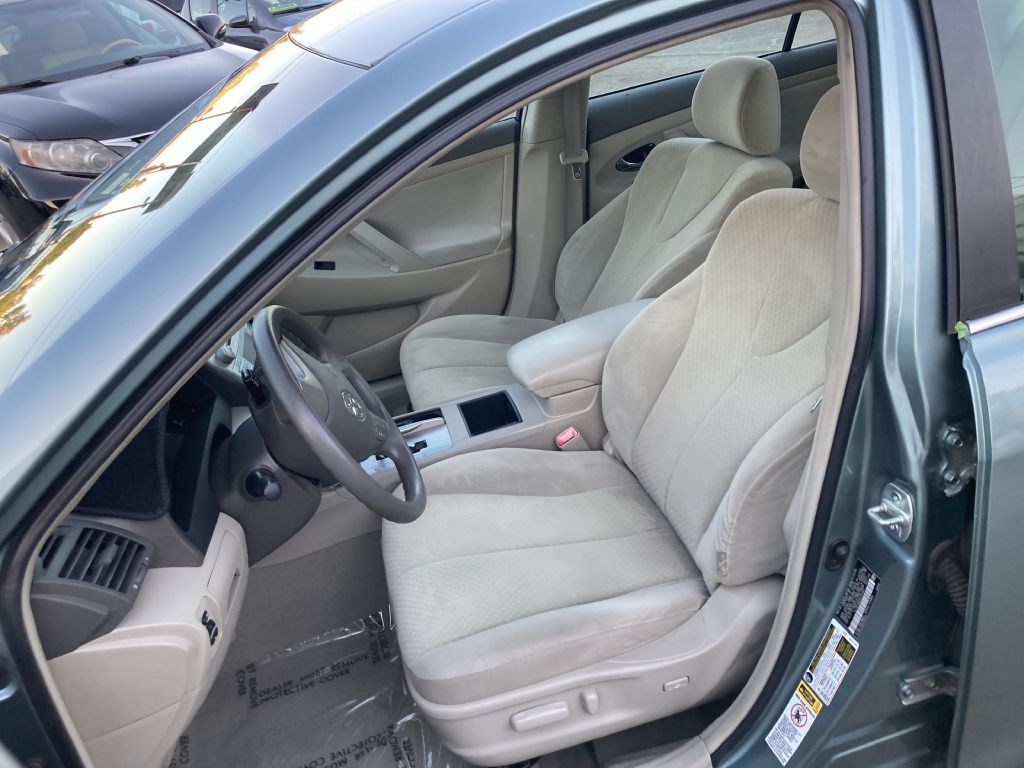 2008 Toyota Camry Image 16