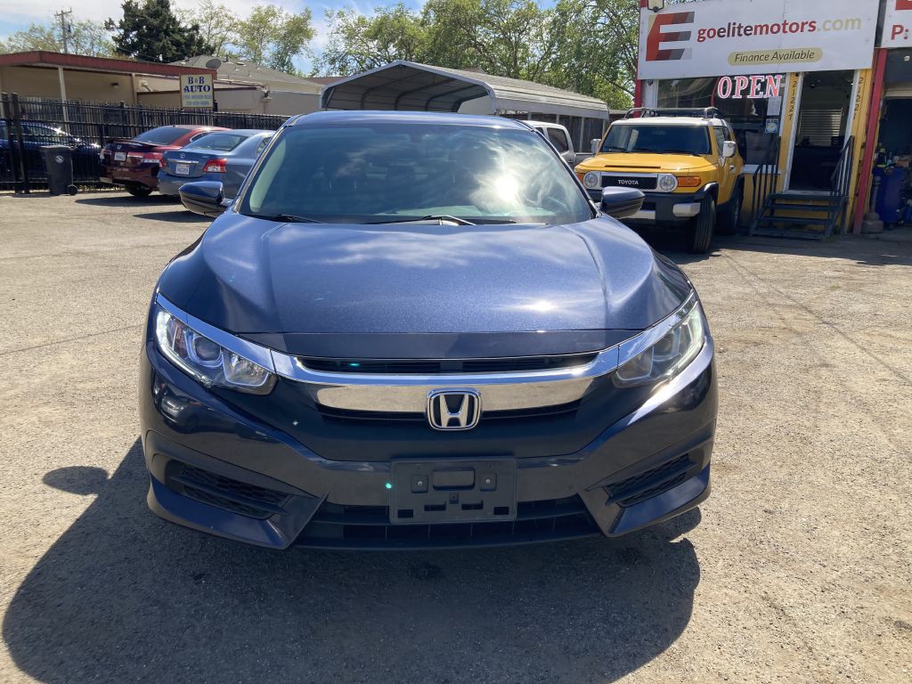 2017 Honda Civic Image 2