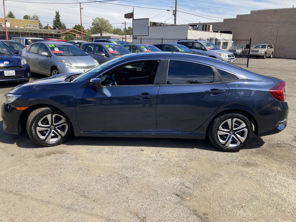 2017 Honda Civic Image 3