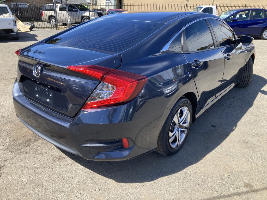 2017 Honda Civic Image 7