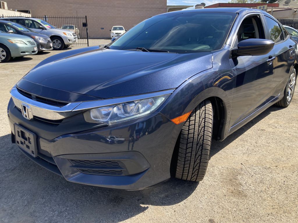 2017 Honda Civic Image 10