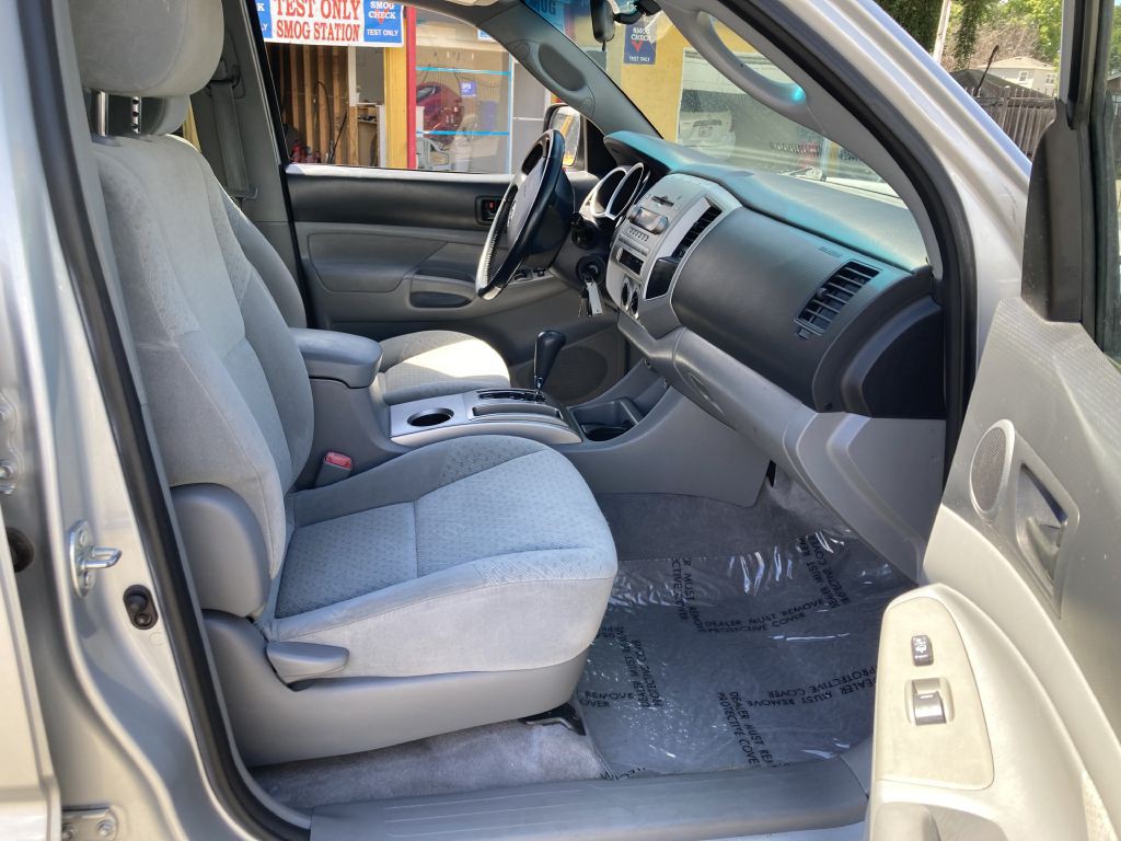2006 Toyota Tacoma Image 16