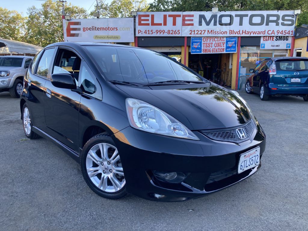 2011 Honda Fit Image 1