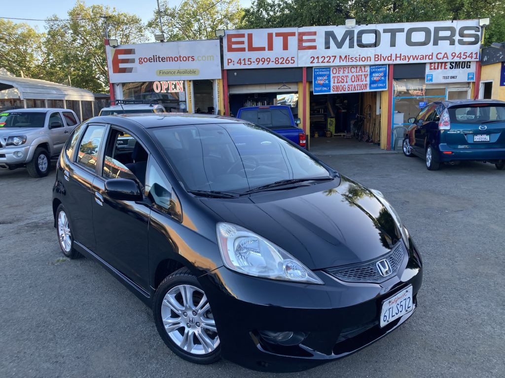 2011 Honda Fit Image 2
