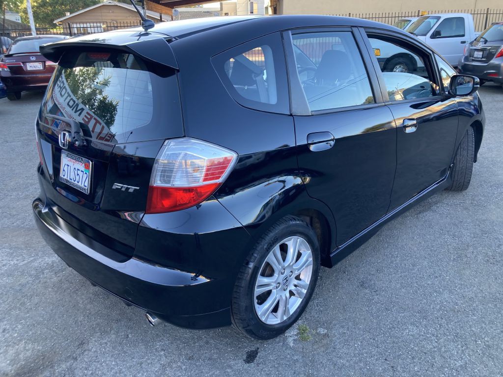 2011 Honda Fit Image 5