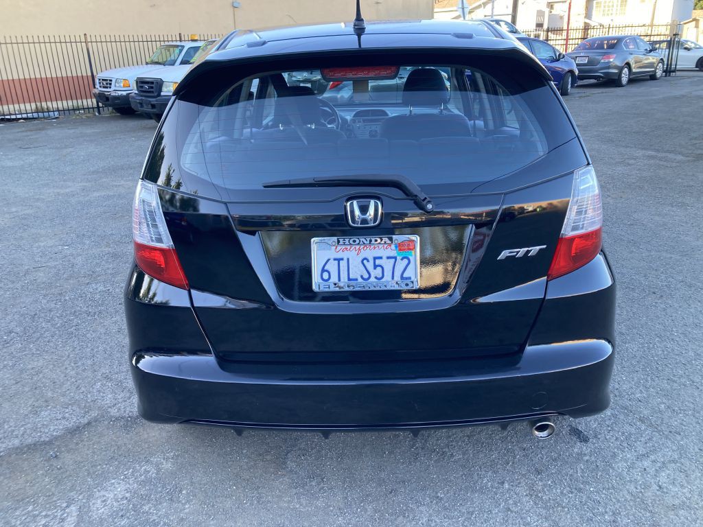 2011 Honda Fit Image 6