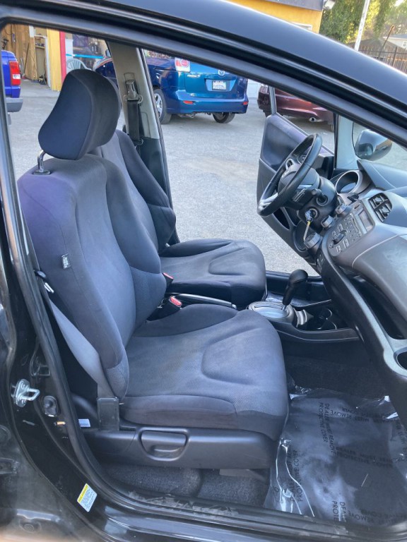 2011 Honda Fit Image 17