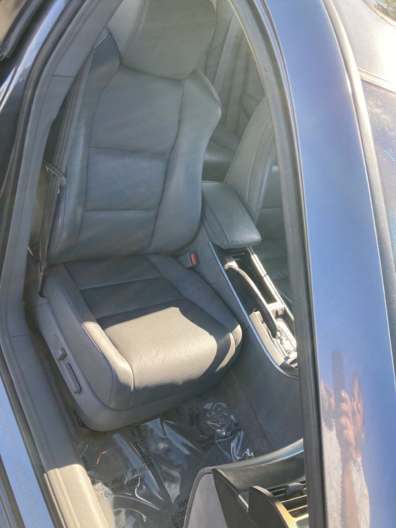 2006 Acura TL Image 17
