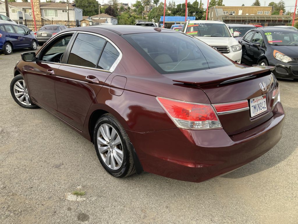 2011 Honda Accord Image 7