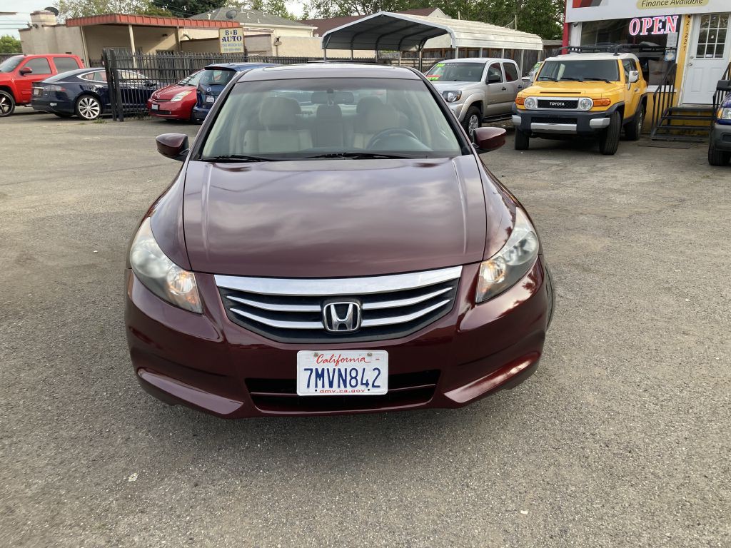 2011 Honda Accord Image 10