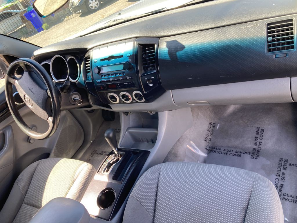 2007 Toyota Tacoma Image 17