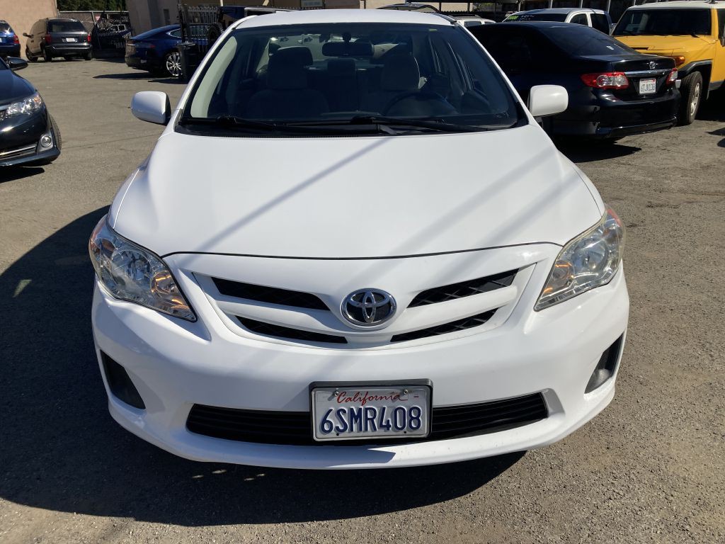 2011 Toyota Corolla Image 10