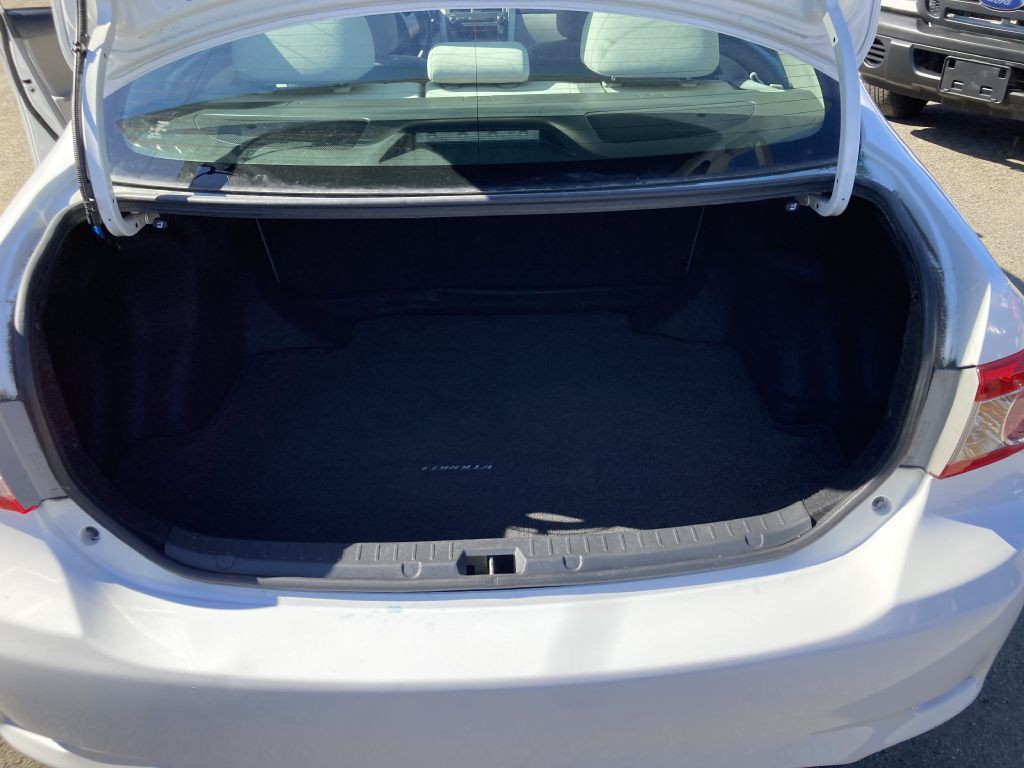 2011 Toyota Corolla Image 15