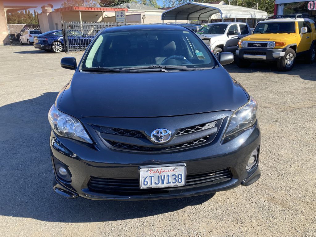 2011 Toyota Corolla Image 9