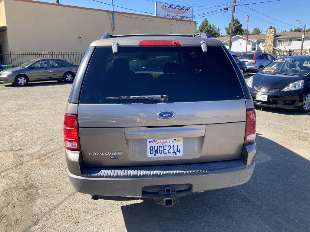 2002 Ford Explorer Image 5