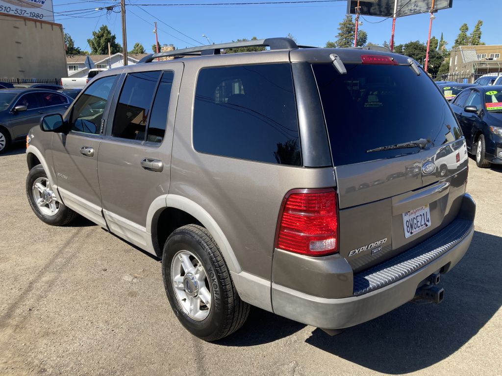 2002 Ford Explorer Image 6