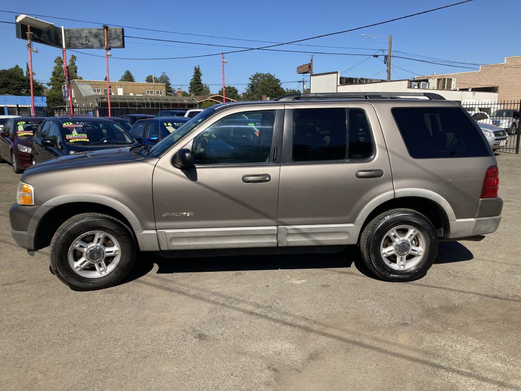 2002 Ford Explorer Image 7