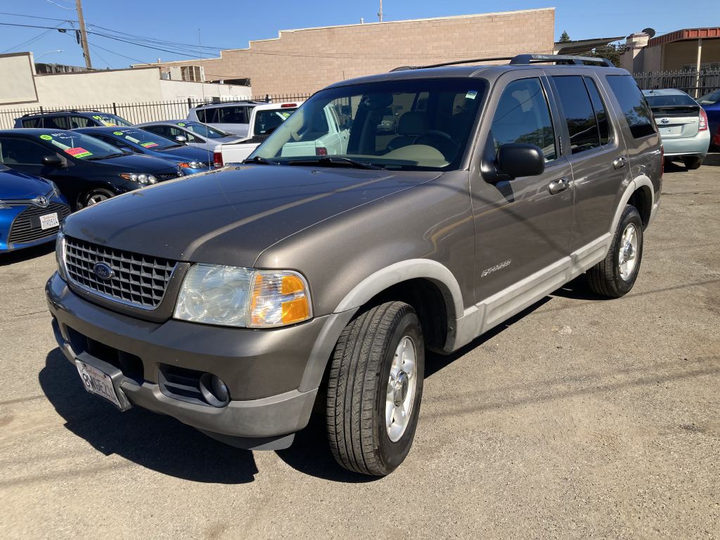 2002 Ford Explorer Image 8