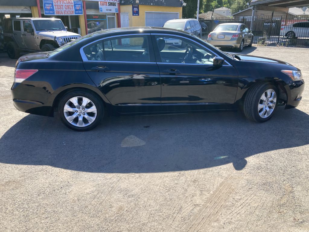 2009 Honda Accord Image 4