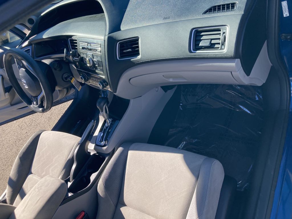 2013 Honda Civic Image 21