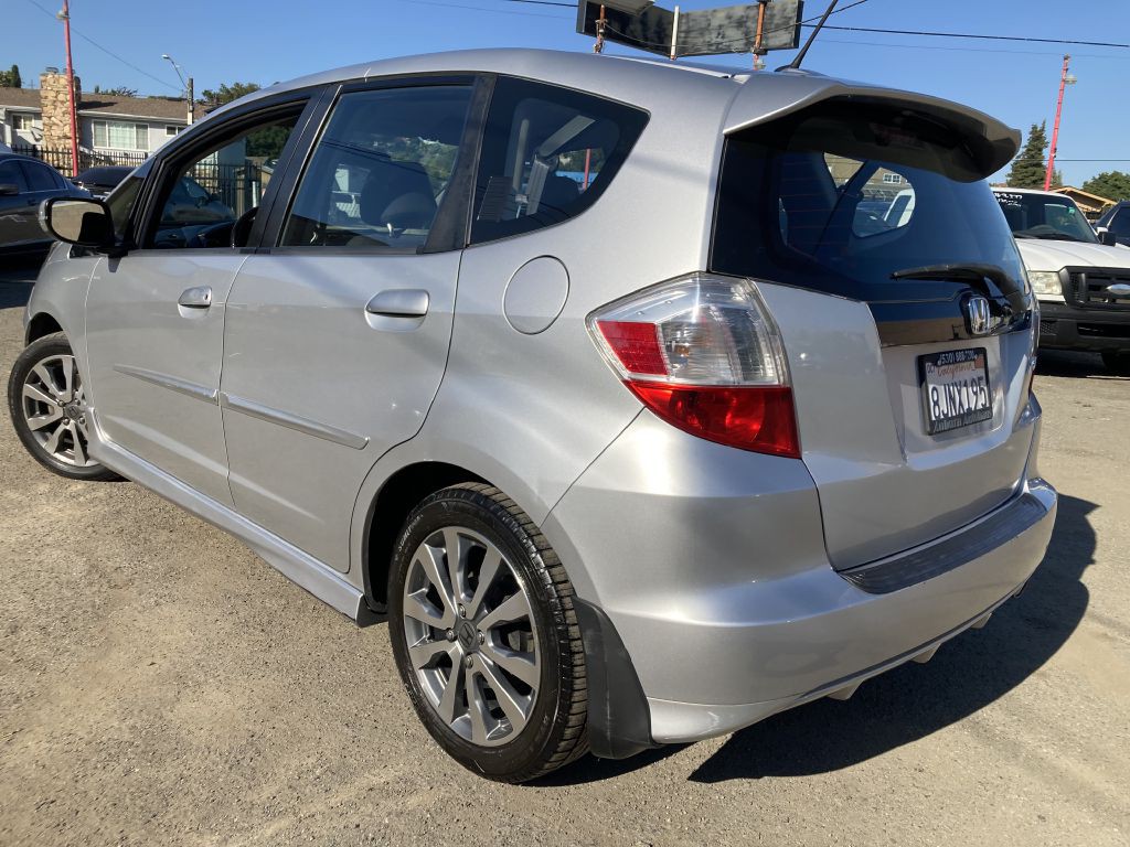 2012 Honda Fit Image 11