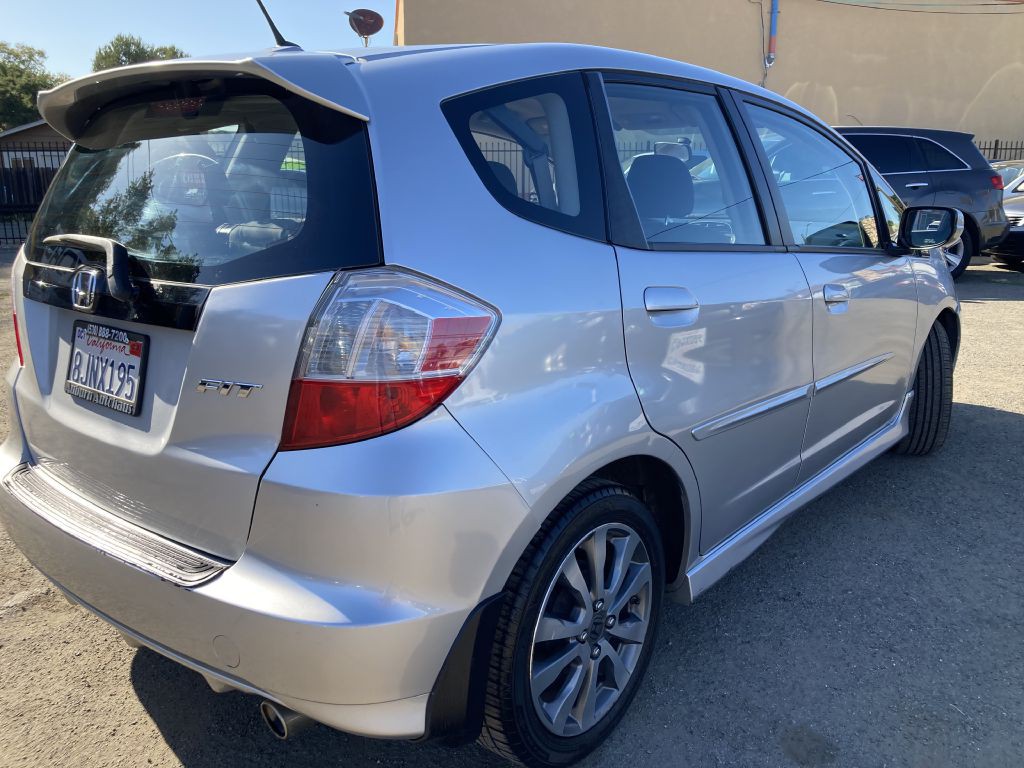 2012 Honda Fit Image 12