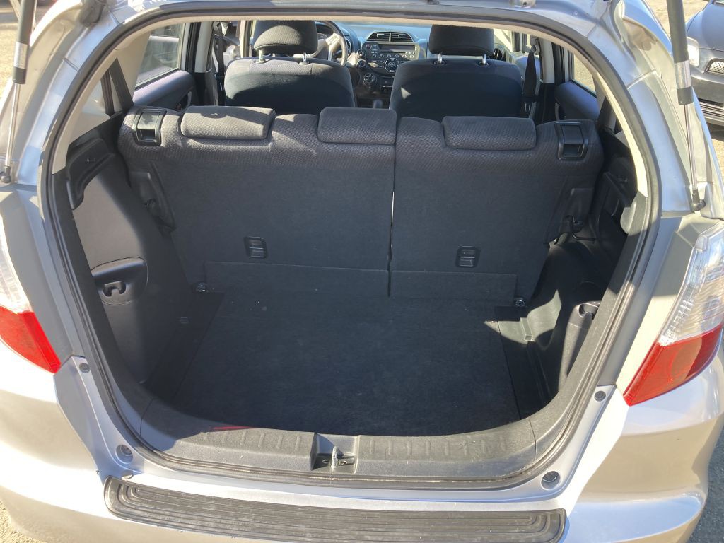 2012 Honda Fit Image 21