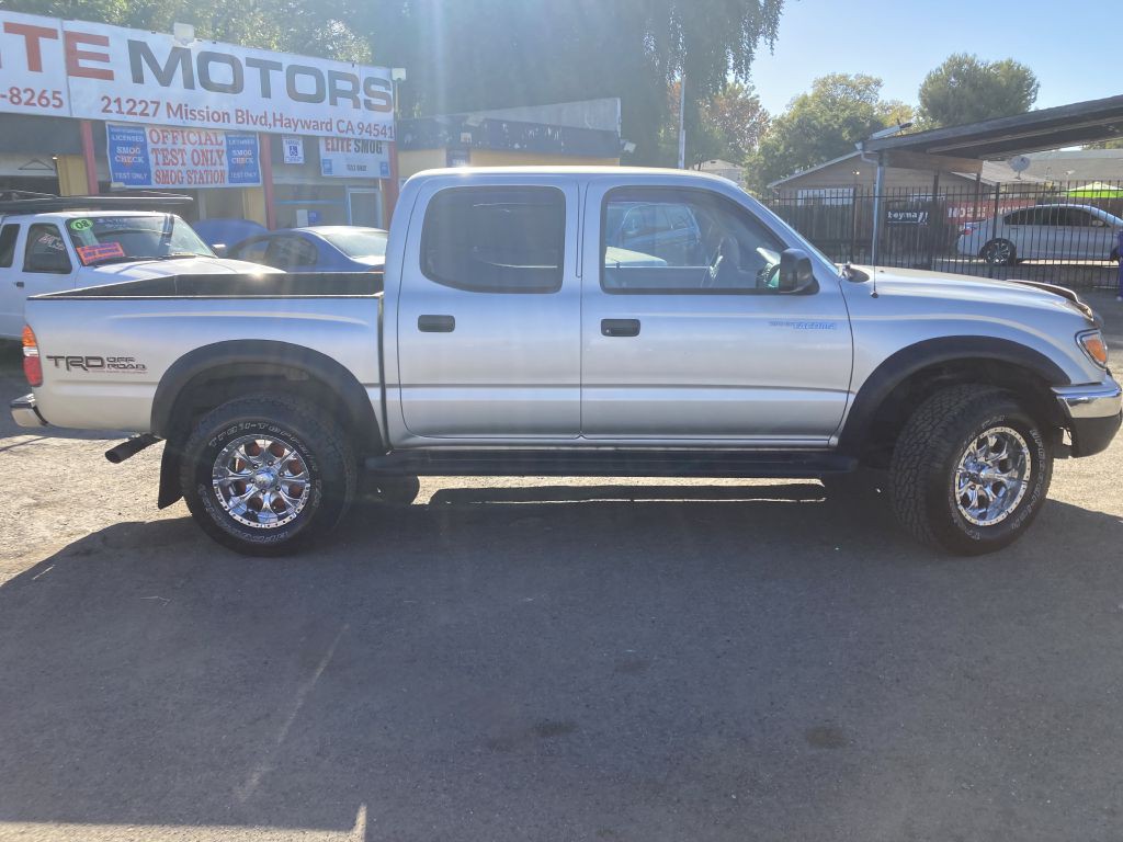 2003 Toyota Tacoma Image 4