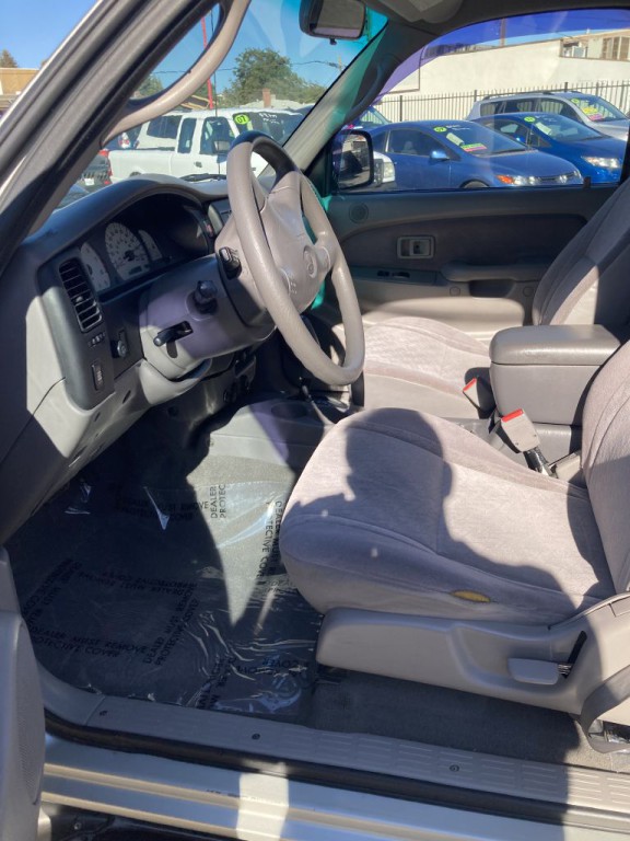 2003 Toyota Tacoma Image 14