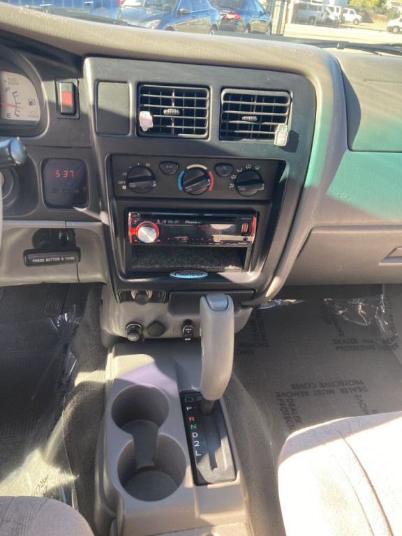2003 Toyota Tacoma Image 24