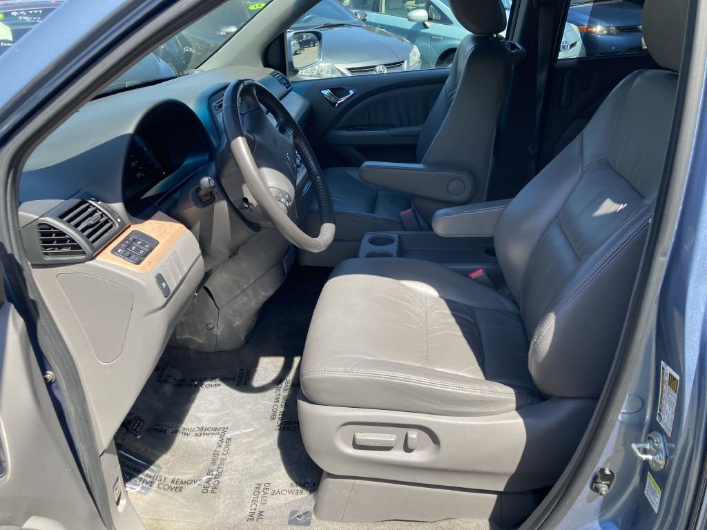 2008 Honda Odyssey Image 10