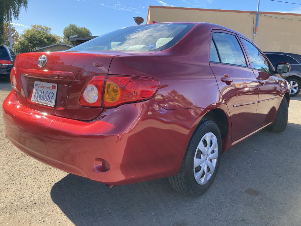2010 Toyota Corolla Image 11