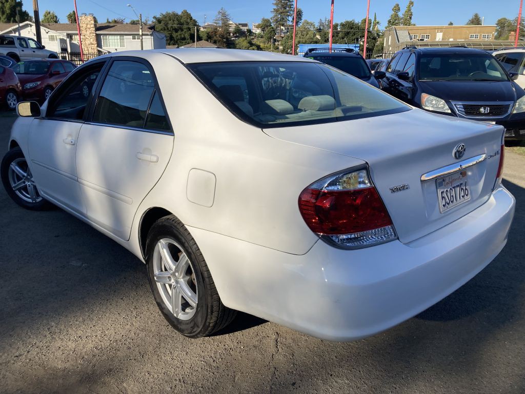 2006 Toyota Camry Image 6