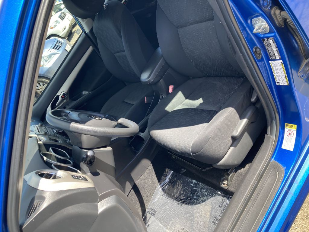 2009 Toyota Corolla Image 12