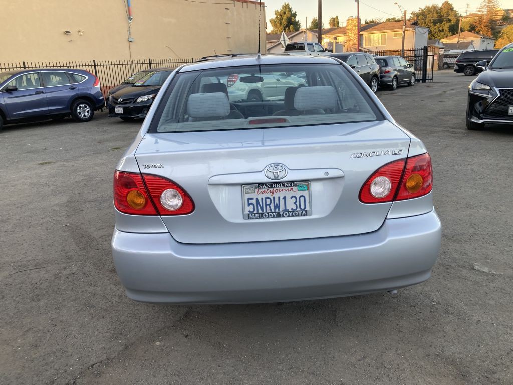 2004 Toyota Corolla Image 5