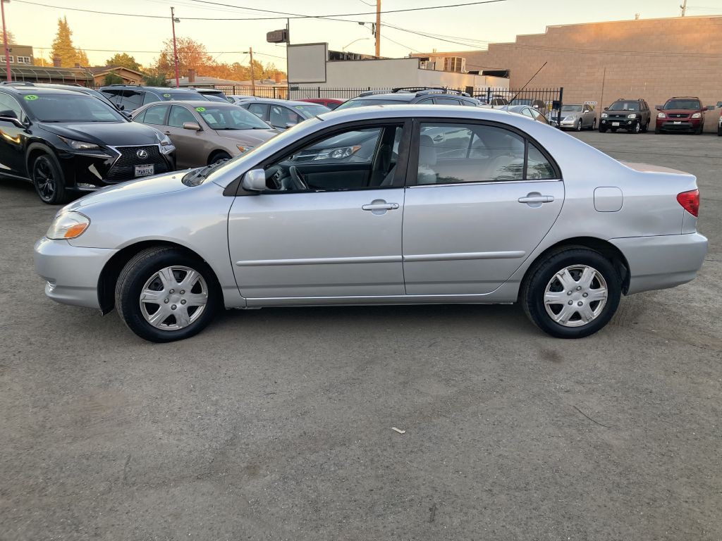 2004 Toyota Corolla Image 7