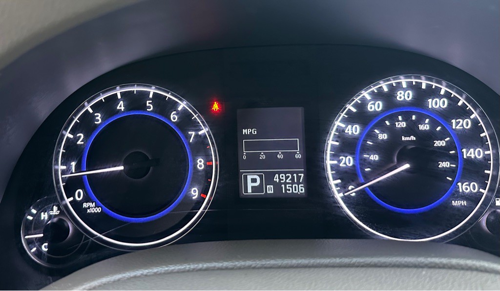 2009 INFINITI G37 Image 10