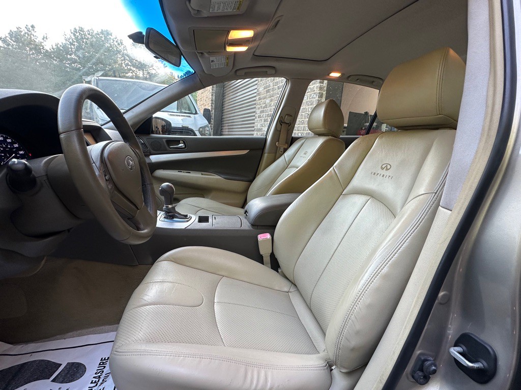 2009 INFINITI G37 Image 13