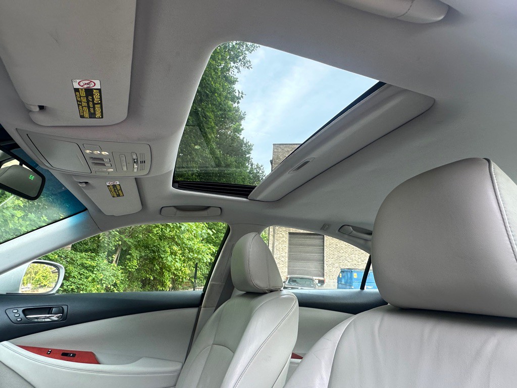 2007 Lexus ES 350 Image 12