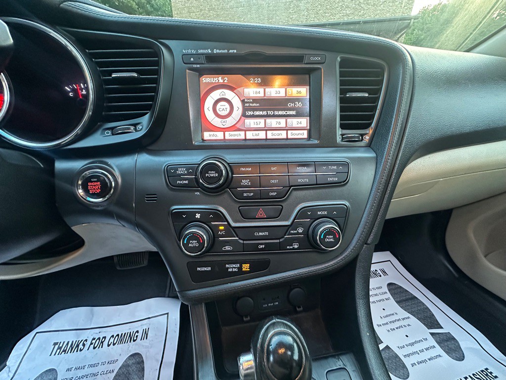 2012 Kia Optima Image 15