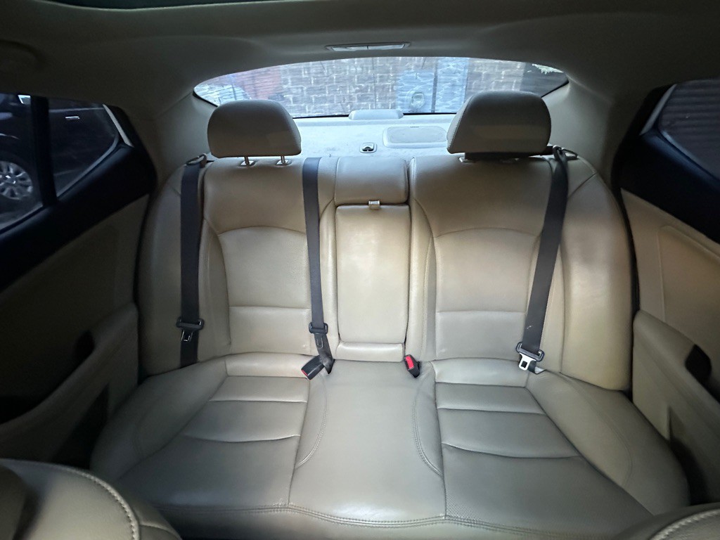 2012 Kia Optima Image 25