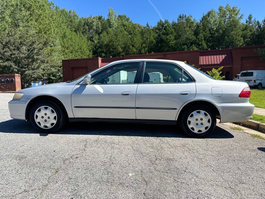 2000 Honda Accord Image 8