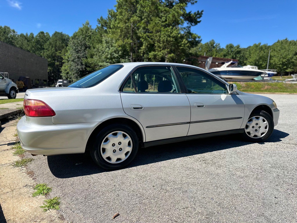 2000 Honda Accord Image 6