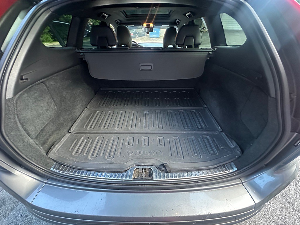 2016 Volvo XC60 Image 23