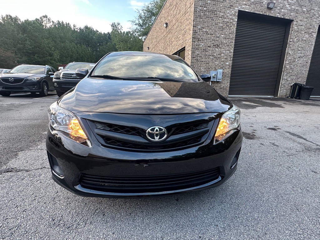 2012 Toyota Corolla Image 2
