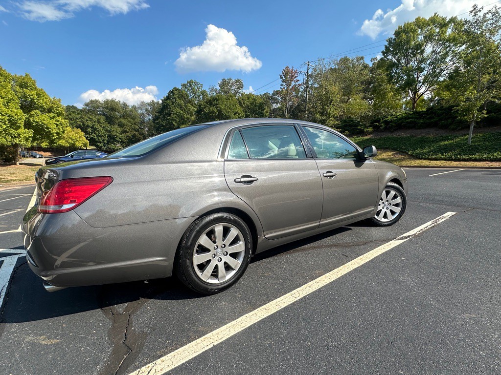 2006 Toyota Avalon Image 7