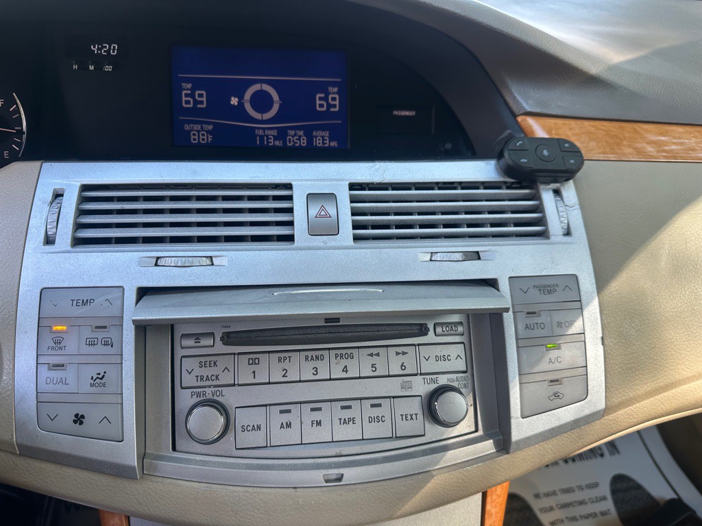 2006 Toyota Avalon Image 11