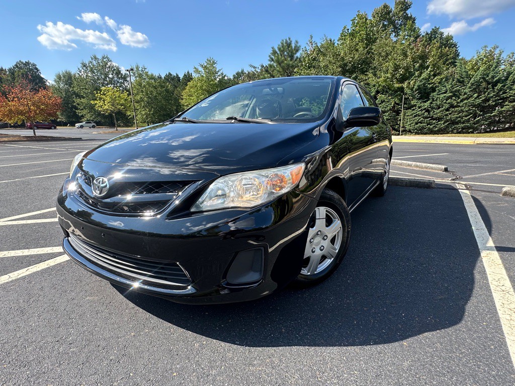 2011 Toyota Corolla Image 6